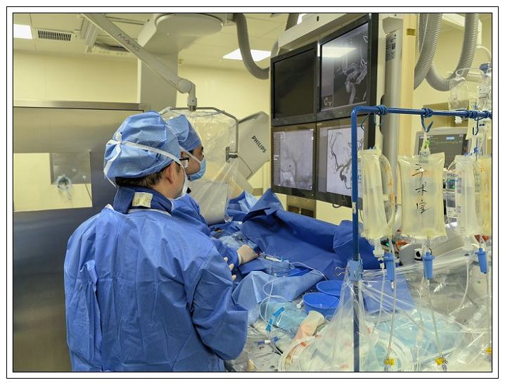 nEO_IMG_nEO_IMG_0.jpg nEO_IMG_nEO_IMG_0.jpg